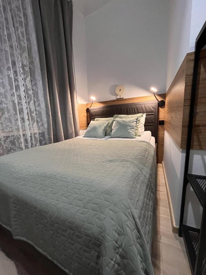 Amber Guest Rooms Krakow Exterior photo