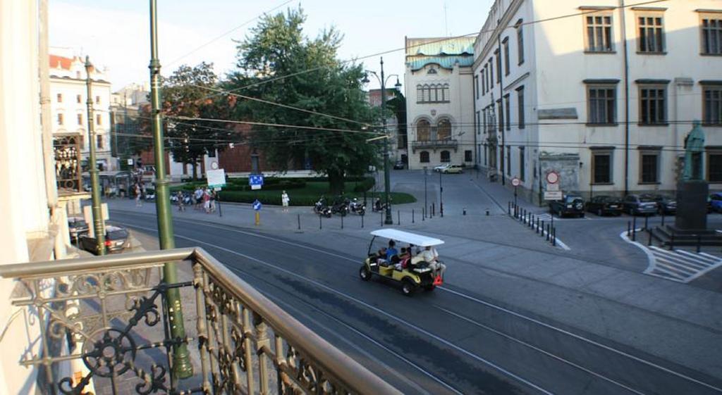 Amber Guest Rooms Krakow Exterior photo