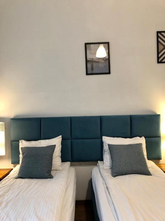 Amber Guest Rooms Krakow Exterior photo